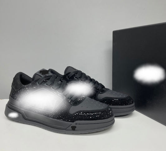 AM001